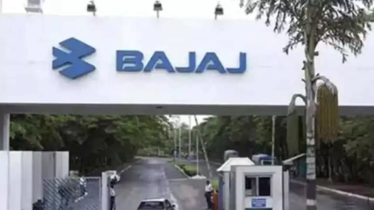 Bajaj Auto’s Mcap Falls Rs41,665.54 Cr Bajaj Auto’s Mcap Falls Rs41,665.54 Cr