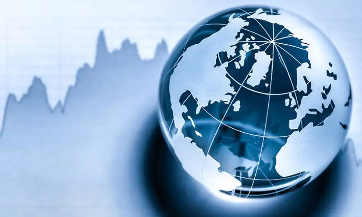 Asian shares fall as Wall St pulls back from record high