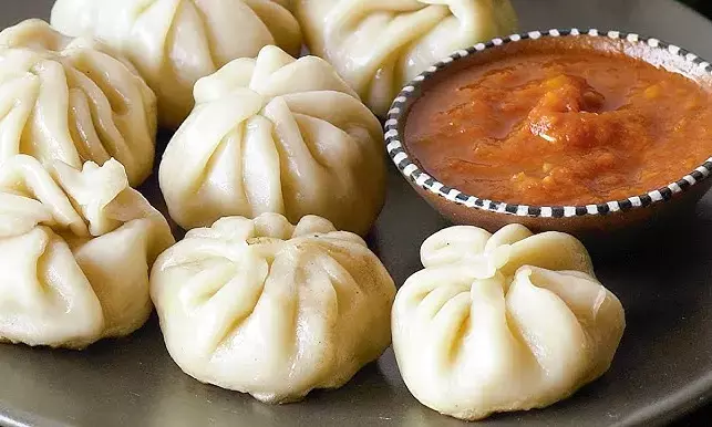 Woman Dies after Eating Street Food, Many Others Hospitalised in Hyderabad