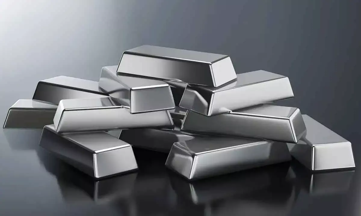 Silver May Touch Rs 1.25 Lakh A Kg: Motilal Oswal