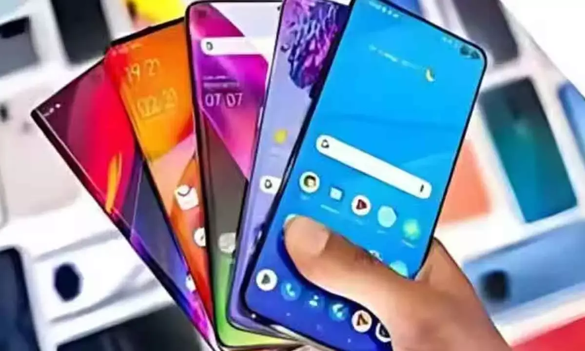 Over Half Of Smartphones Projected To Be GenAI-Ready By 2028 Globally