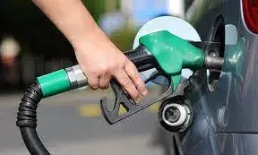 5 Fuel-Saving Tips for Long Road Trips