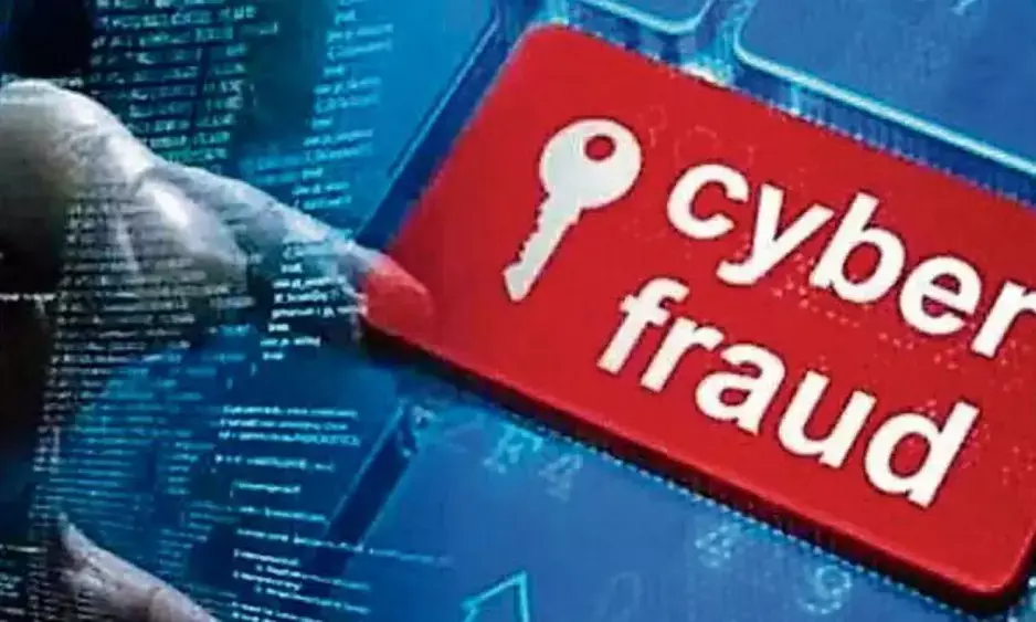 Woman Cheated by Fraudster