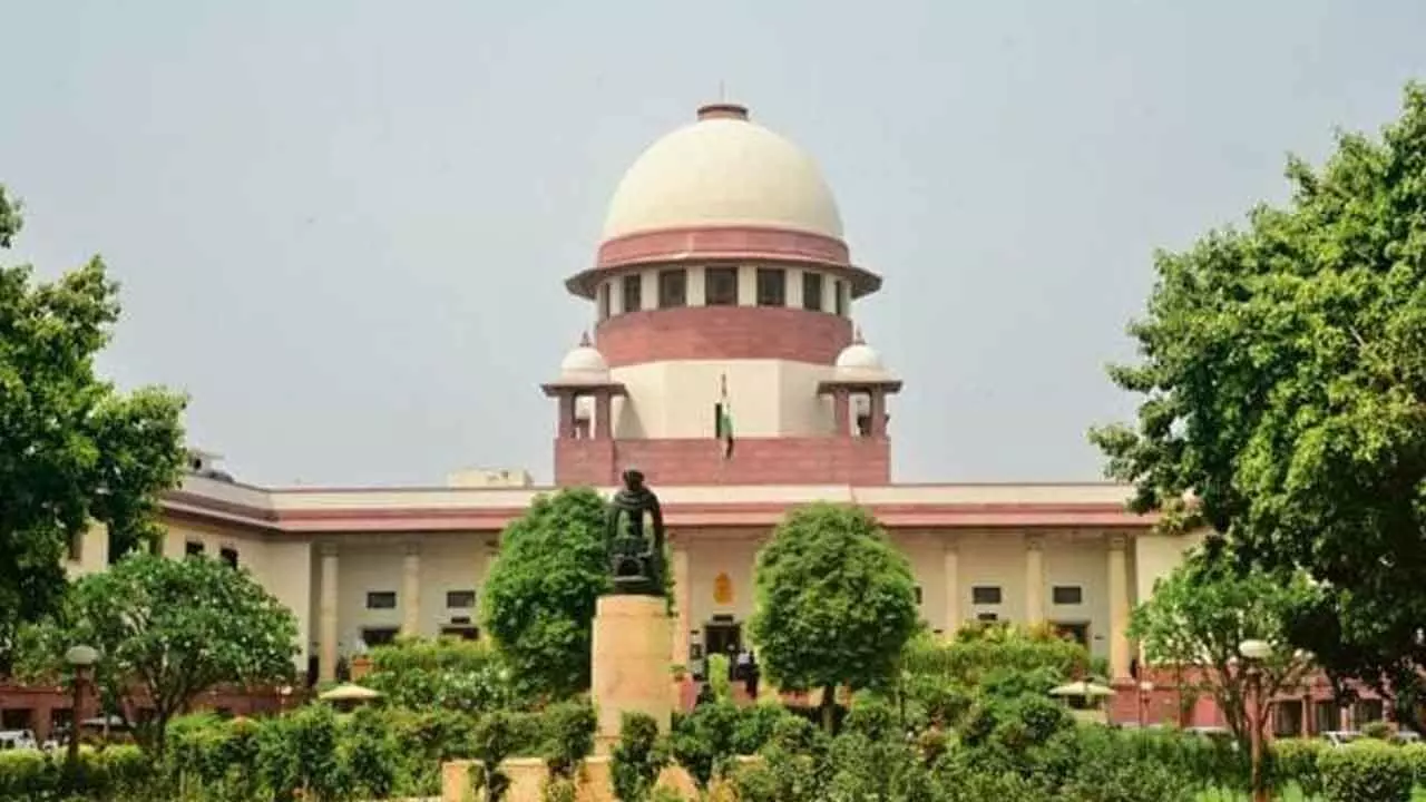 SC Upholds UP Madrassa Law, Overturns HC Ruling SC Upholds UP Madrassa Law, Overturns HC Ruling