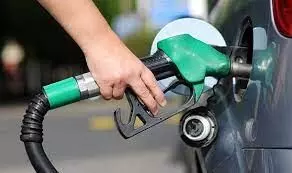 5 Fuel-Saving Tips for Long Road Trips