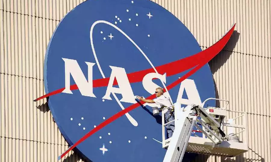 NASA Study Reveals Magnetars May Be Source of Gold in Universe