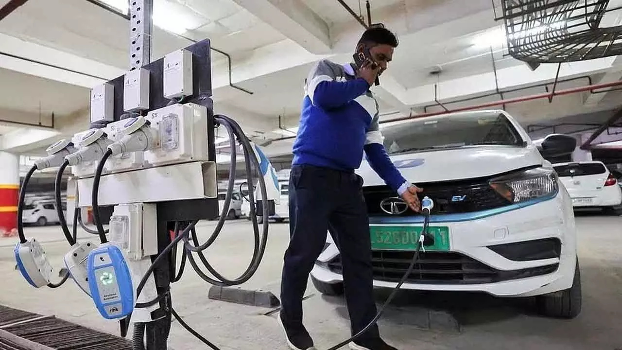Hero MotoCorp Looks To Scale Up EV Biz Hero MotoCorp Looks To Scale Up EV Biz