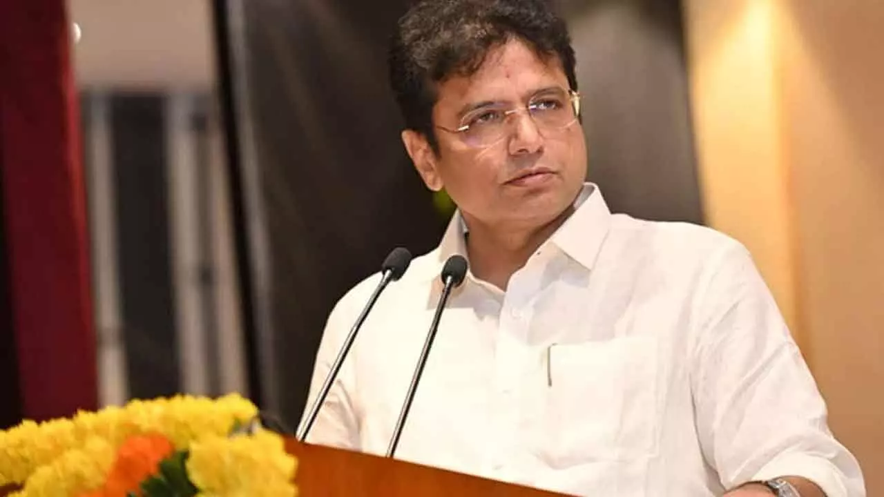 Sridhar Babu Warning On Family Survey