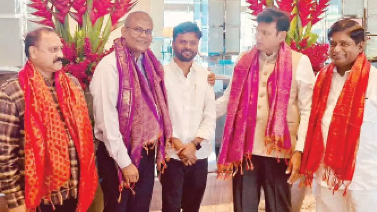 Sridhar Babu Meets Malaysia MP, Discusses New Avenues Sridhar Babu Meets Malaysia MP, Discusses New Avenues