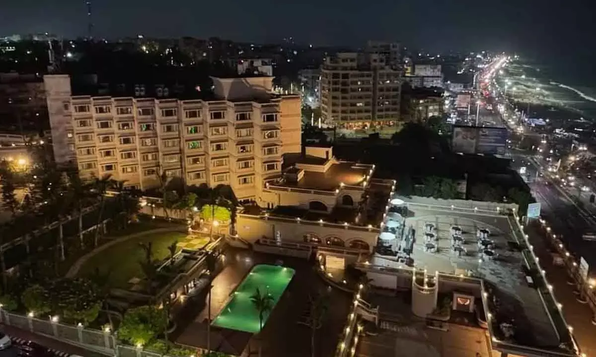 Majestic Taj Gateway Hotel To Slip Into Annals Of History