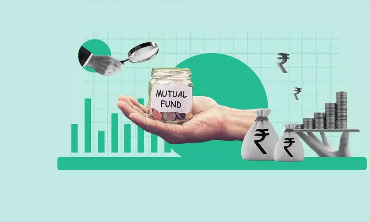 MF Investors Prefer Hybrid Funds Amid Volatility