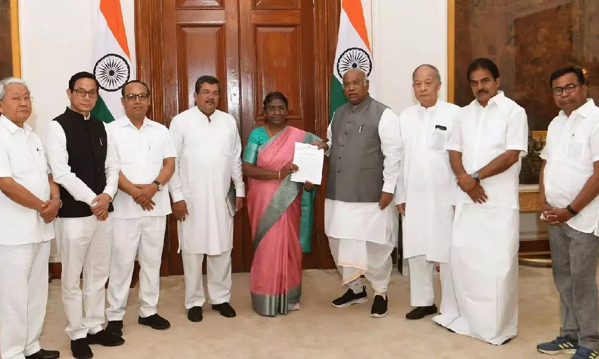 Cong seeks Prez intervention to restore normalcy in Manipur