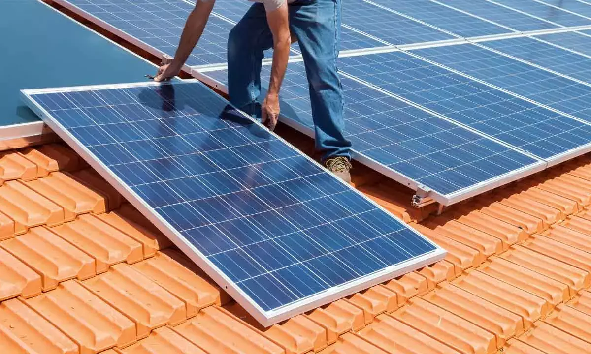 Domestic Solar Installations Surge 167% To 16.4GW In Jan-Sep: Mercom
