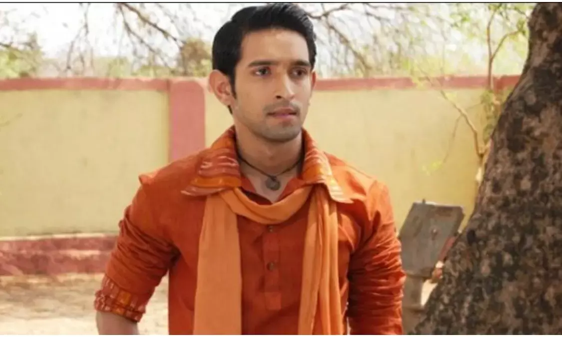 Vikrant Massey Announces Retirement: Final Farewell in 2025