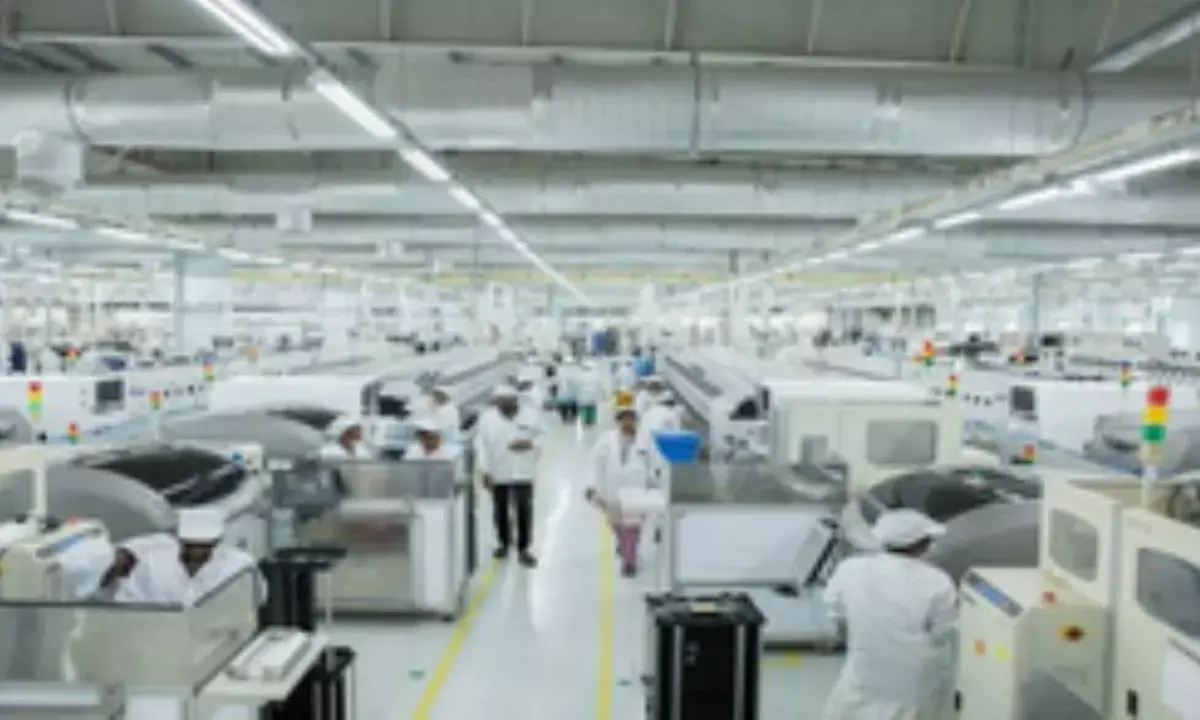 India’s electronics manufacturing services sector to reach Rs 6 lakh crore in FY27