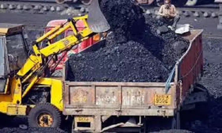 Singareni CMD Targets 2.5 lakh Tonnes of Daily Coal Output to Meet Power Demand