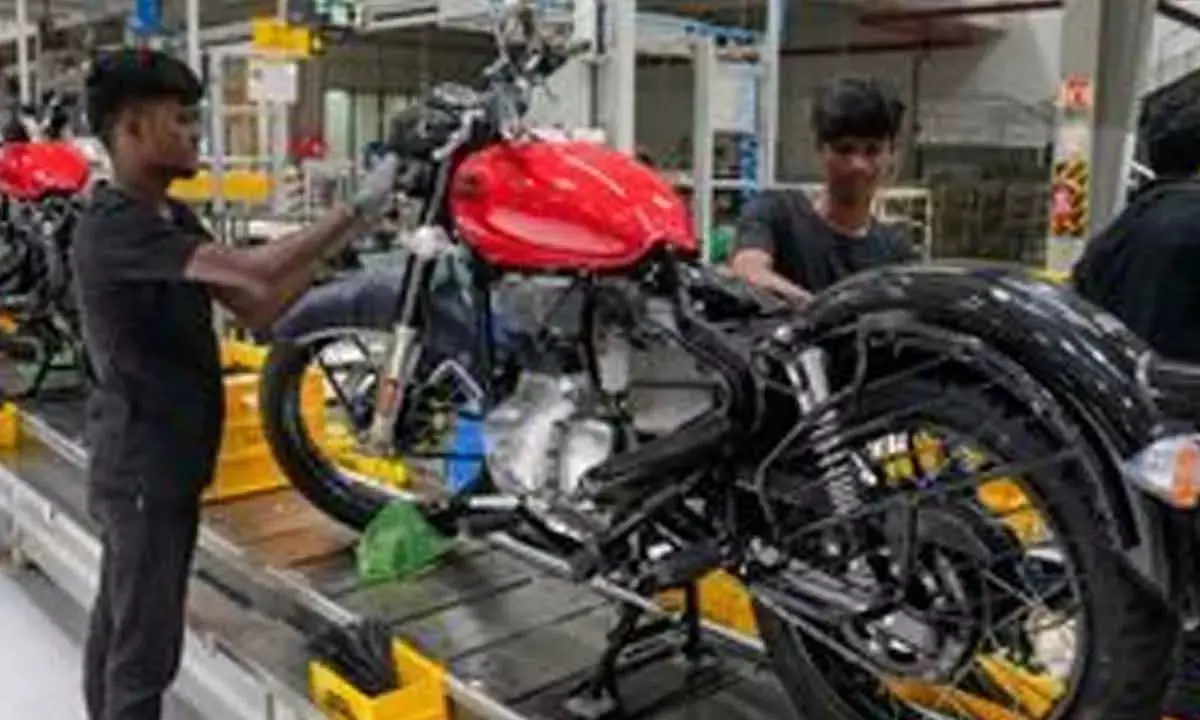 2-Wheeler OEMs To Show Double-Digit Growth In FY25