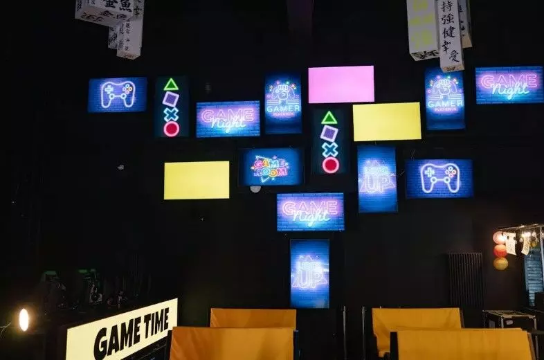 The Role of Colour Coordination in Online Games: Why Does It Matter? The Role of Colour Coordination in Online Games: Why Does It Matter?