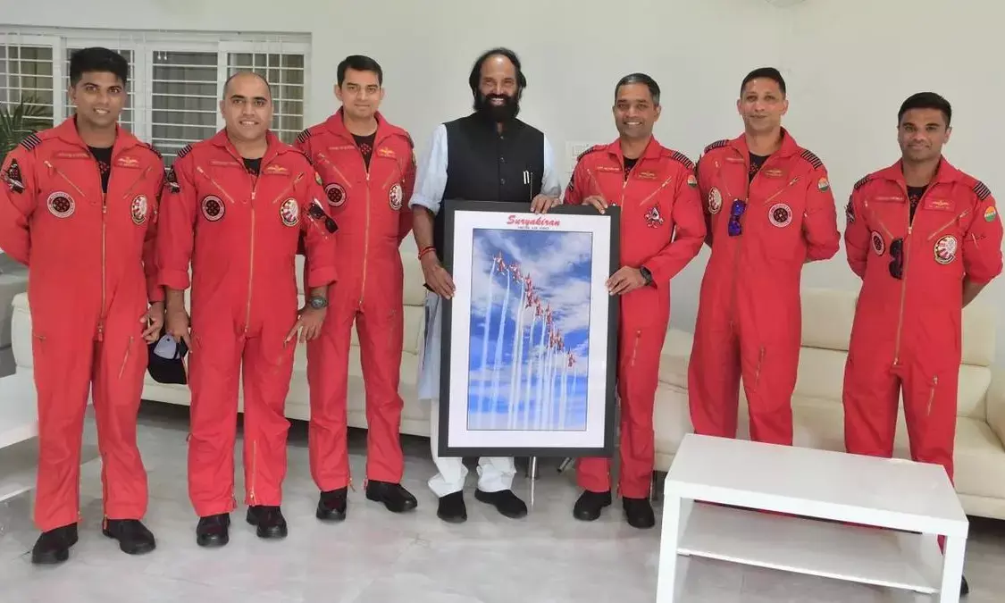Surya Kiran Team meets Former fighter pilot and Minister Uttam Kumar Reddy