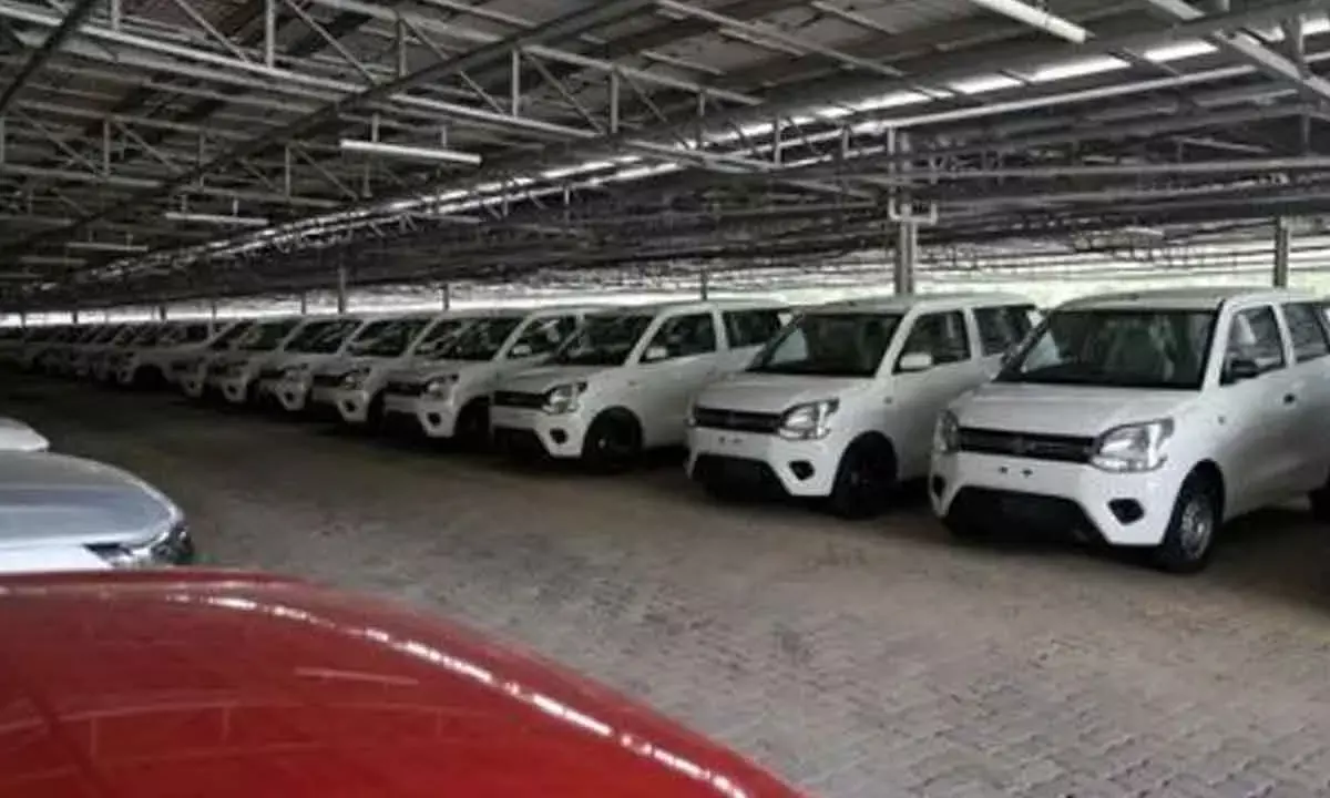 Passenger vehicle exports rise 18% in April-Sept qtr; Maruti leads segment