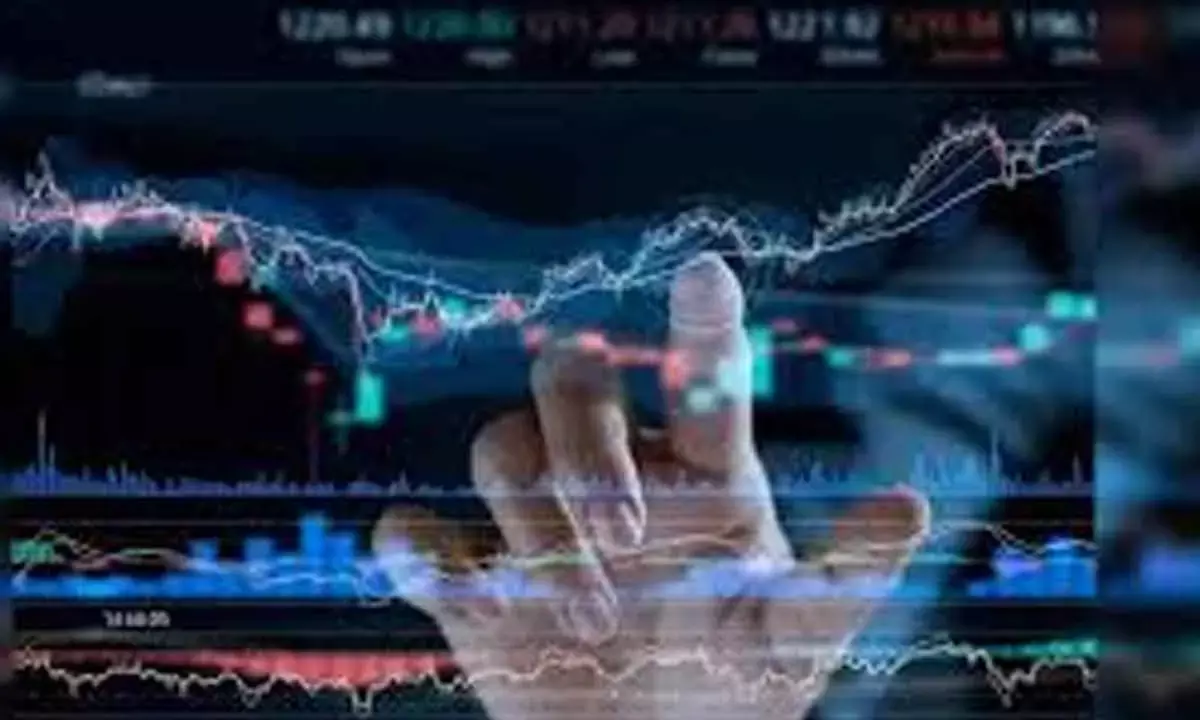 Nifty Forms Hammer Candle
