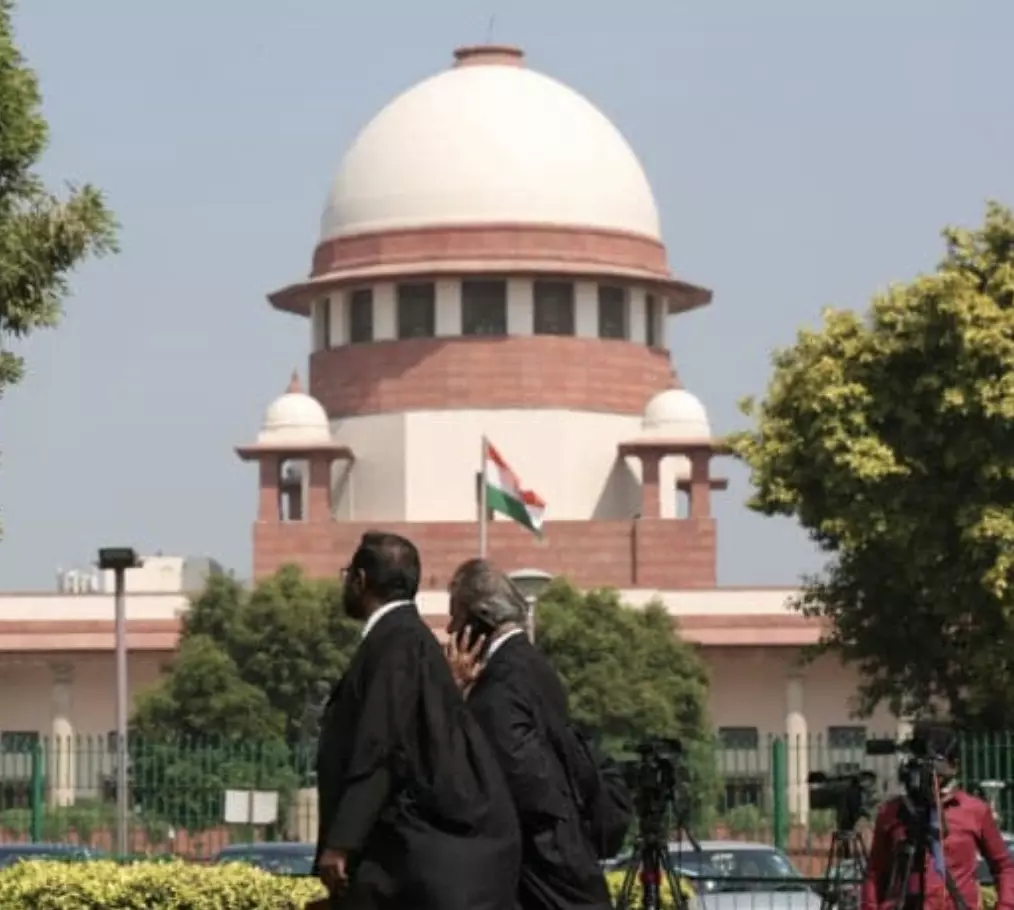 SC to hear CCI plea seeking transfer of Amazon, Flipkart cases SC to hear CCI plea seeking transfer of Amazon, Flipkart cases