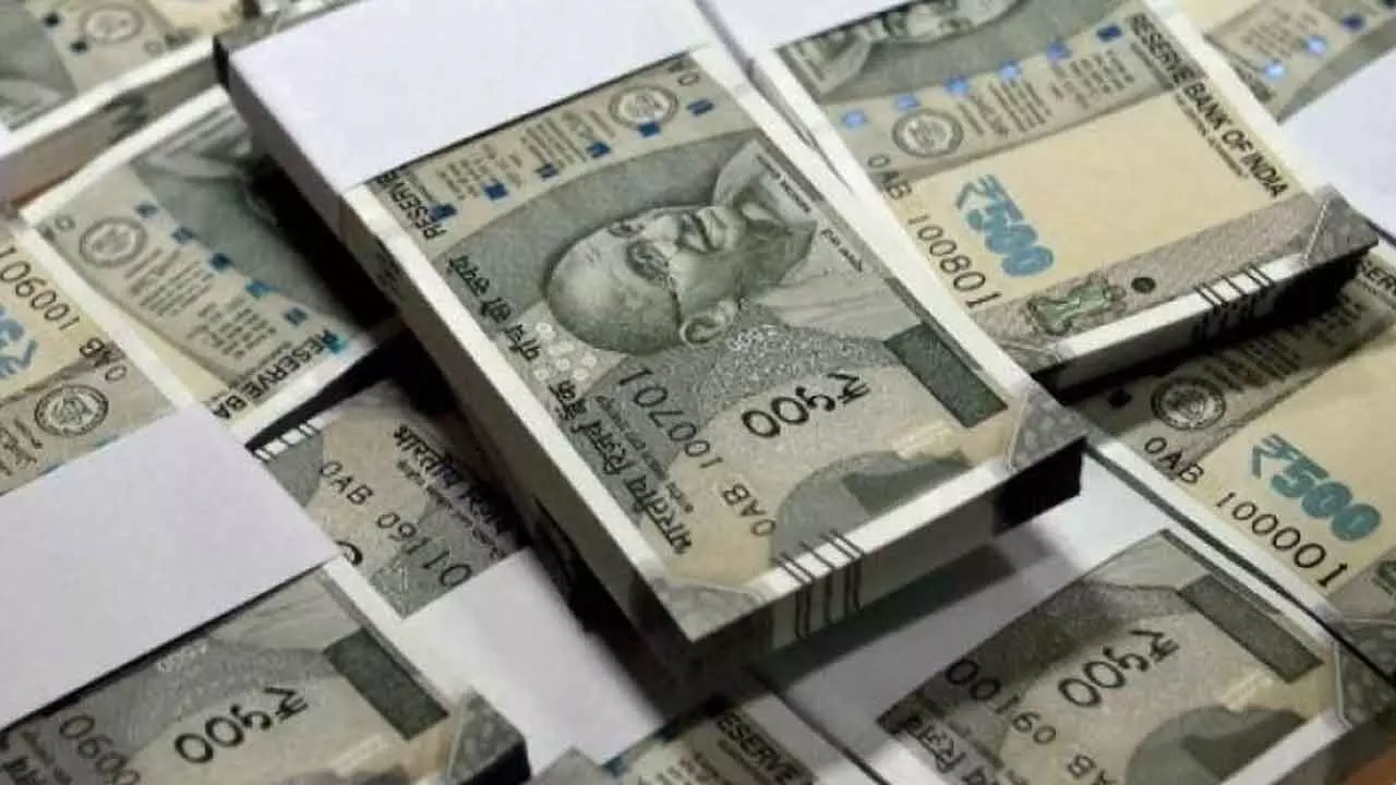 Can You Guess Which Indian Star Made the Top 5 Rich List? Can You Guess Which Indian Star Made the Top 5 Rich List?