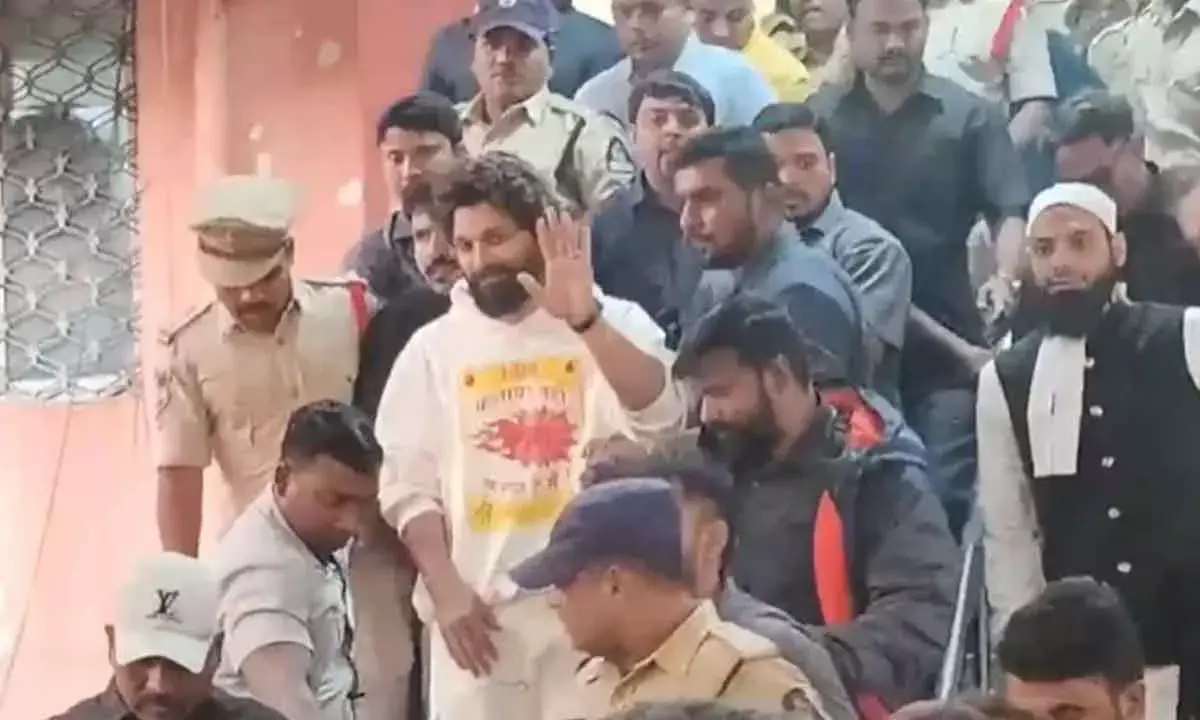 Filmy Drama In TG: Allu Arjun Arrested, Granted Bail In Hours