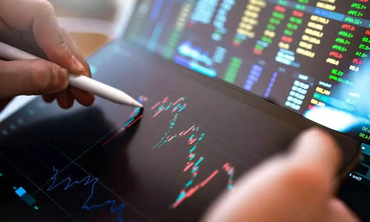 Heavy Put/Call OI Bases Pointing To Sideways Trading