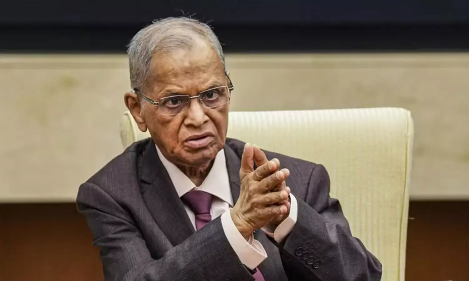 Narayana Murthy Defends 70-Hour Workweek