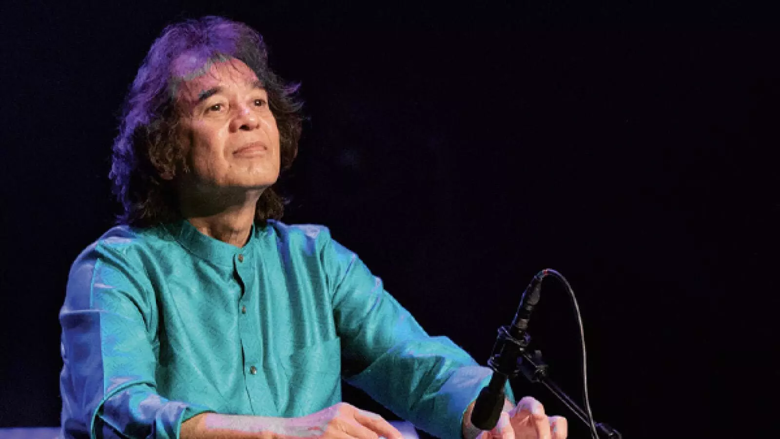 Tabla Maestro Ustad Zakir Hussain Dies at 73 from Pulmonary Fibrosis, Family Confirms Tabla Maestro Ustad Zakir Hussain Dies at 73 from Pulmonary Fibrosis, Family Confirms