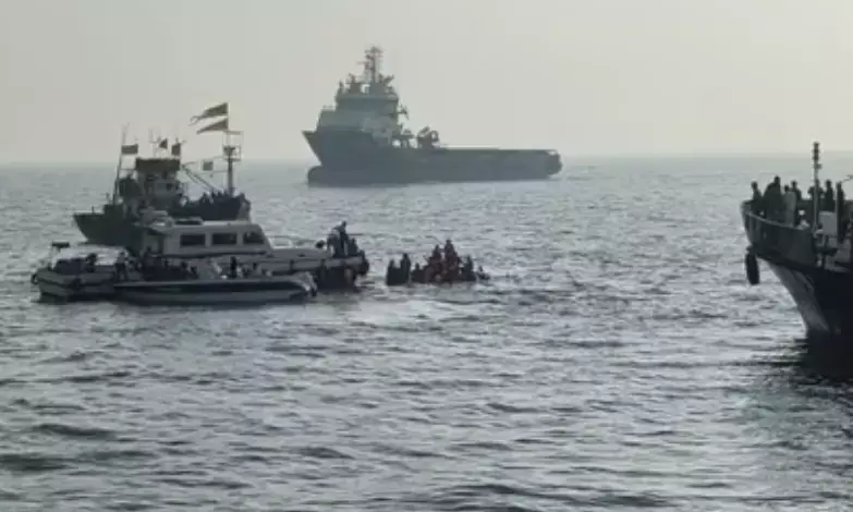 Mumbai: Ferry capsizes near Elephanta island, 2 dead and 5 missing