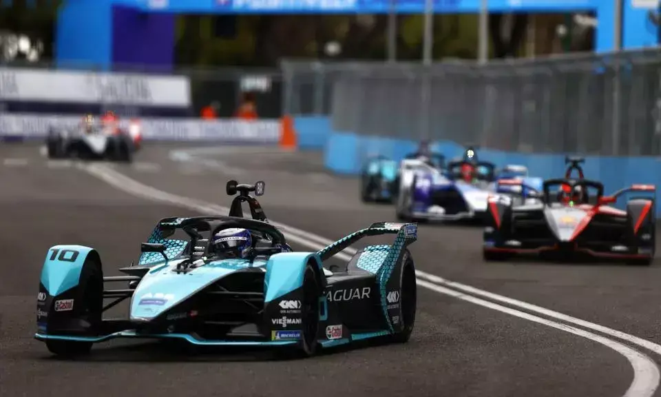 KTR Writes to CM to Hold Discussion on Formula-e-race Issue in Assembly