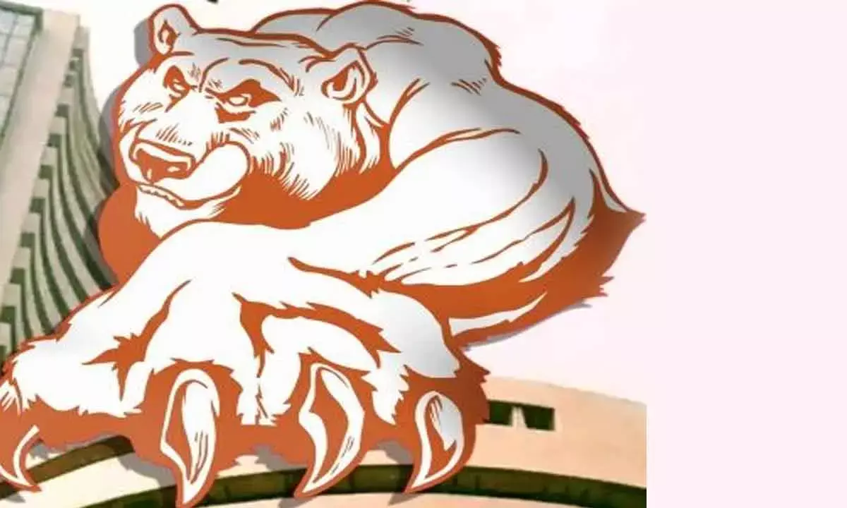 SENSEX and NIFTY drop 5%, biggest weekly decline in 2 years; Santa Rally possible?