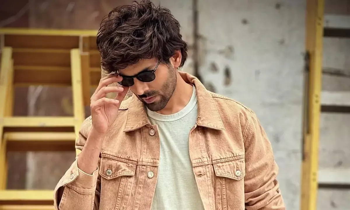 Karan Johar Reconciles with Kartik Aaryan, Announces New Romantic Comedy – Watch the Reveal