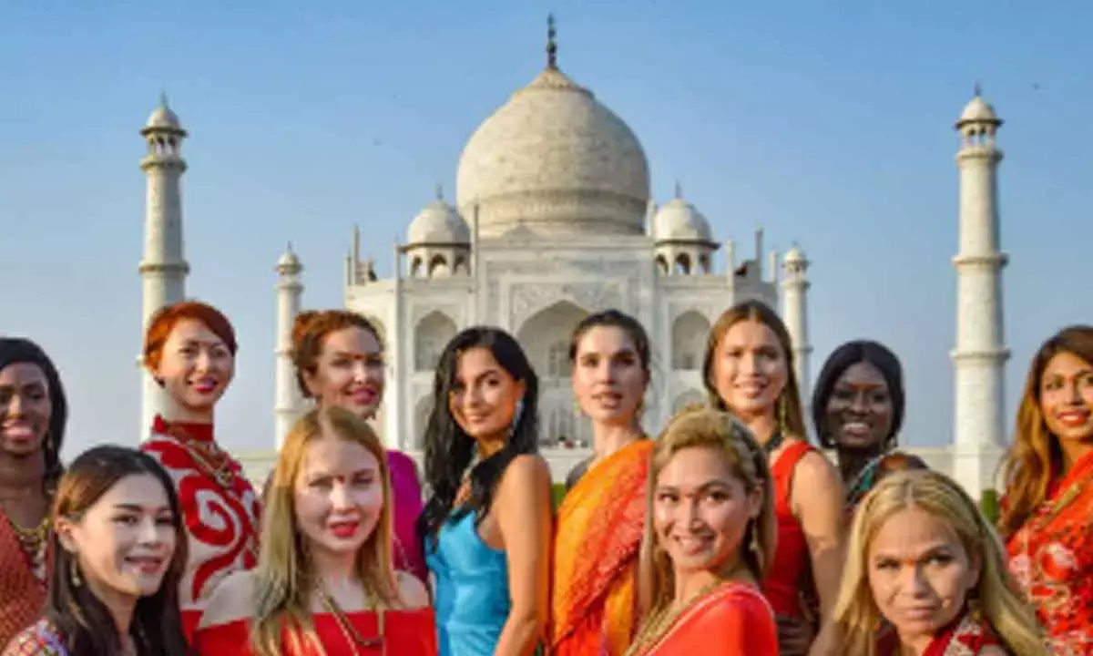 18.89-Mn Intl Tourist Arrivals In 2023, Forex Earnings Over Rs 2.31L Cr: Centre