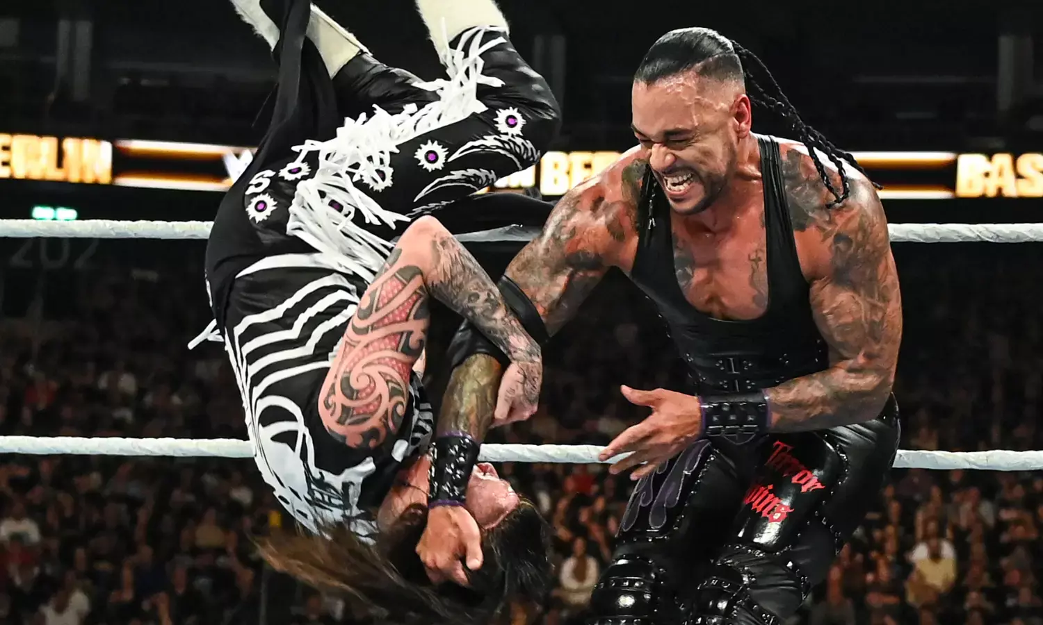 WWE SmackDown Results – December 27, 2024 (Chelsea Greens Championship Celebration and More)