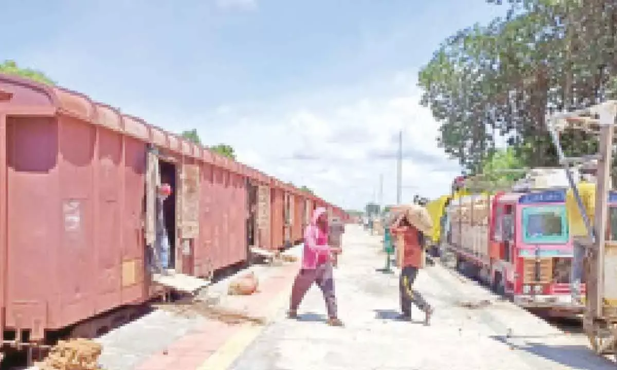 V’wada Railway Division Surpasses Scrap Sales Target