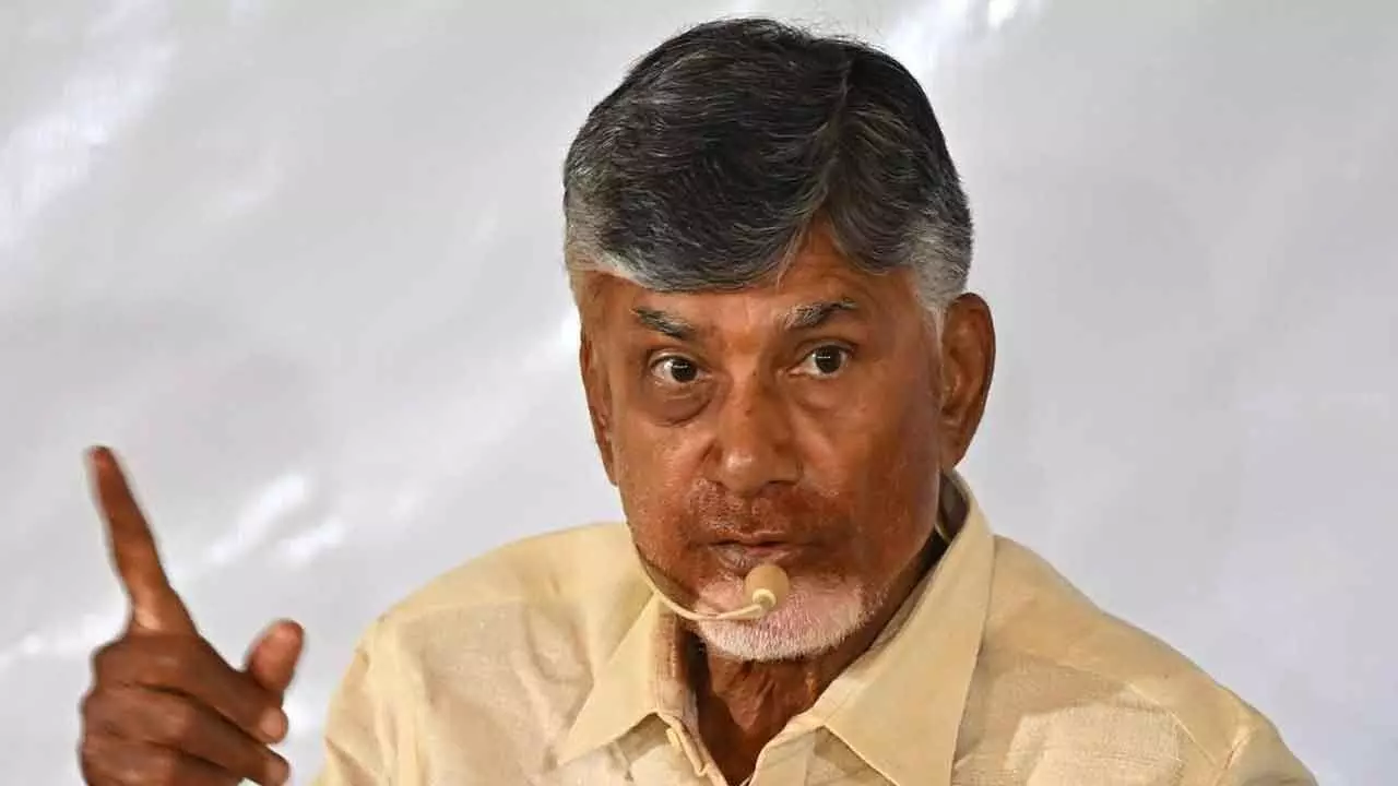 Naidu Bats For Godavari, Krishna Linking At Cost Of Rs 90,000 Cr Naidu Bats For Godavari, Krishna Linking At Cost Of Rs 90,000 Cr