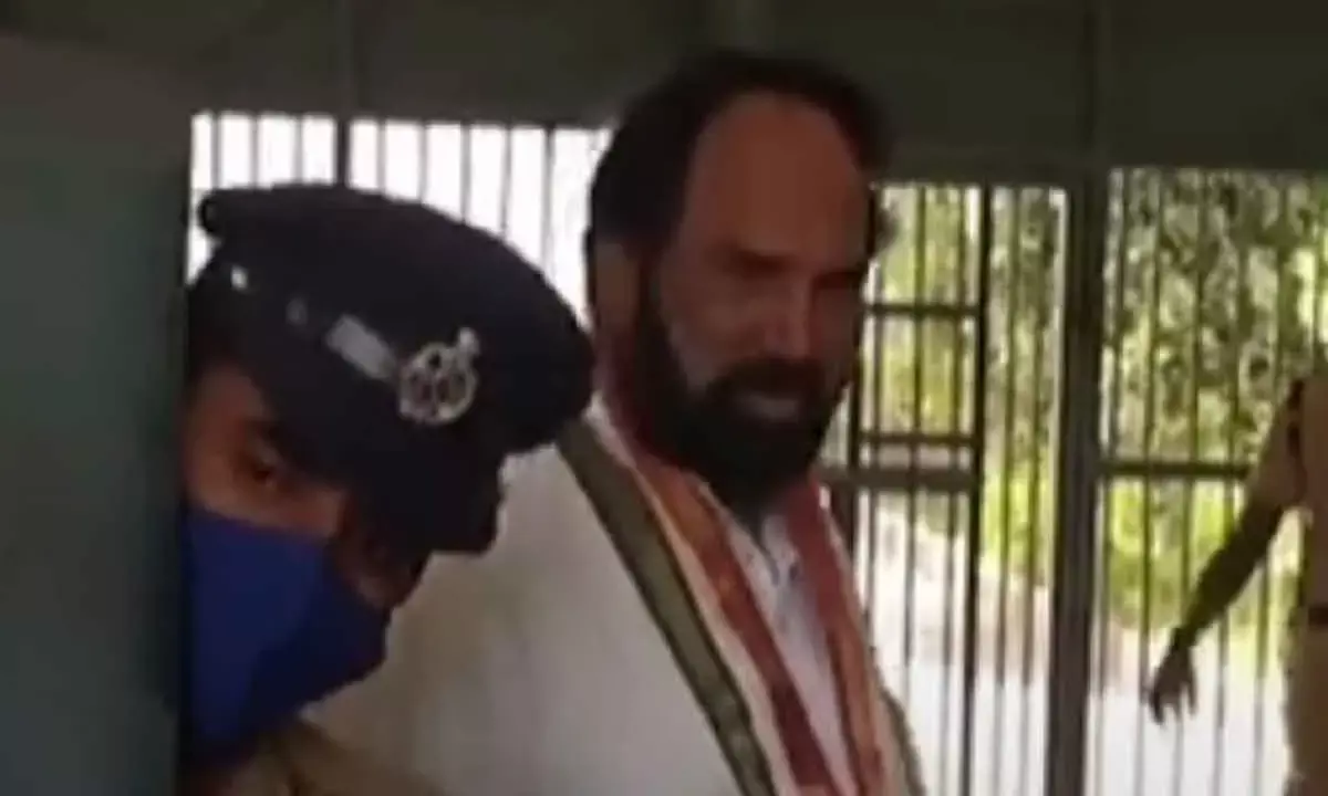 Uttam’s Day Out With UT Prisoners, Students Away From Families