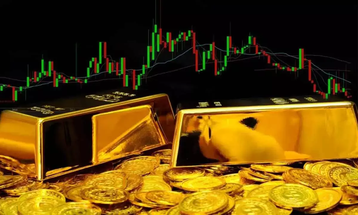 Gold prices touch record high amid global uncertainties