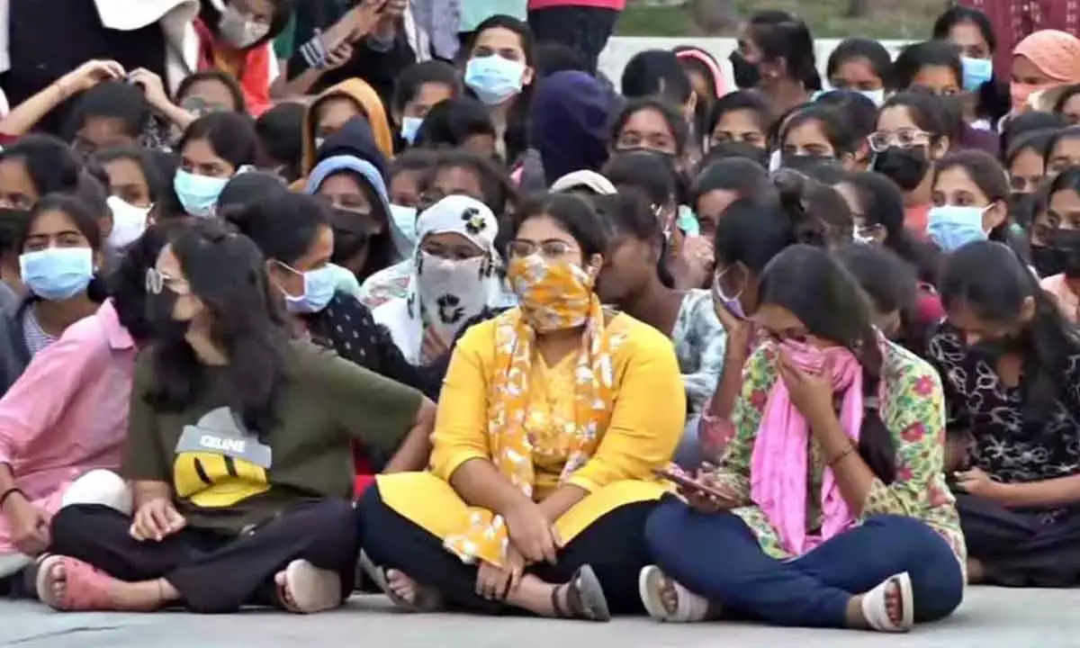 Students Protest Over Alleged Recording In Girls Hostel Washroom