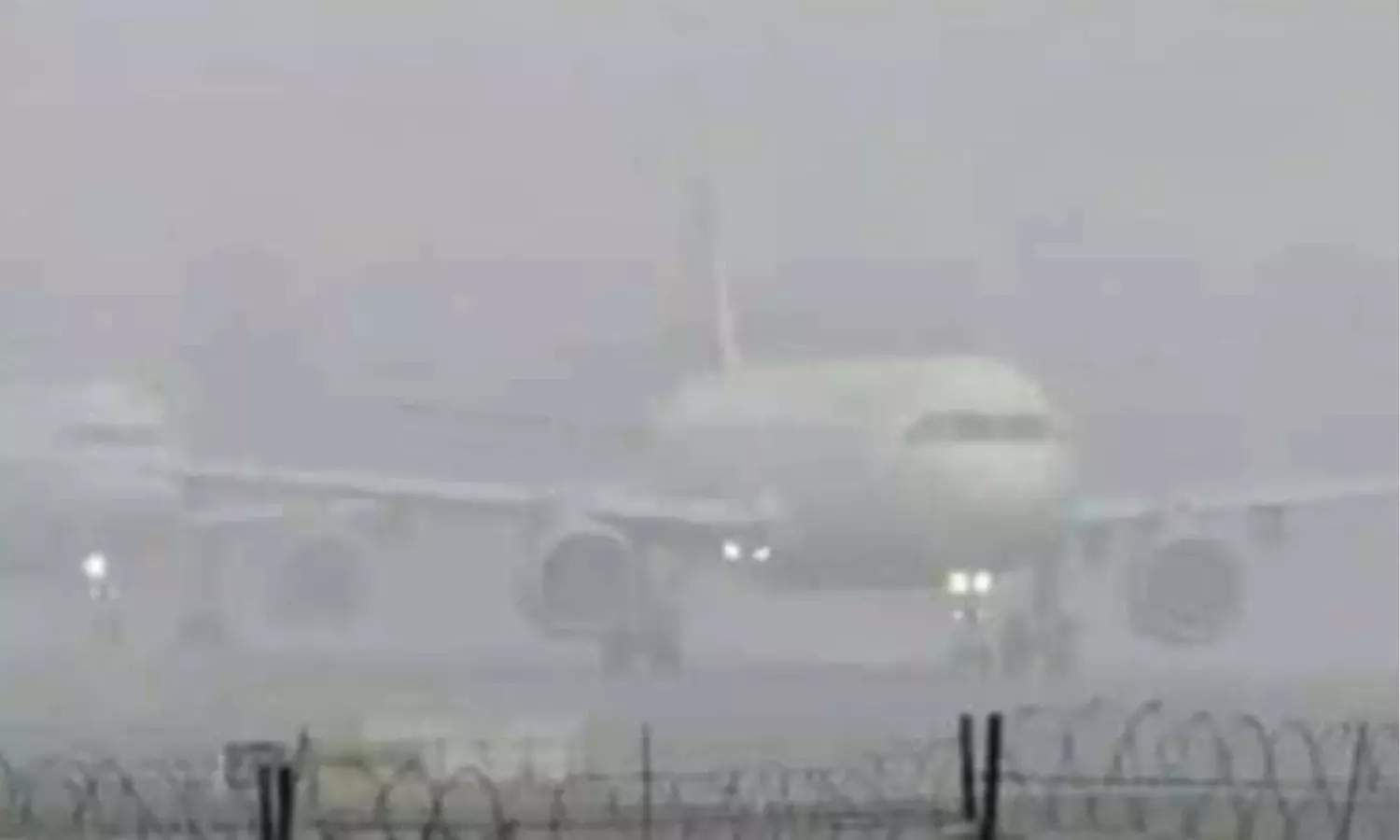 Over 50 Trains Delayed, Flights Ops Hit In Delhi As Dense Fog Reduces Visibility Over 50 Trains Delayed, Flights Ops Hit In Delhi As Dense Fog Reduces Visibility