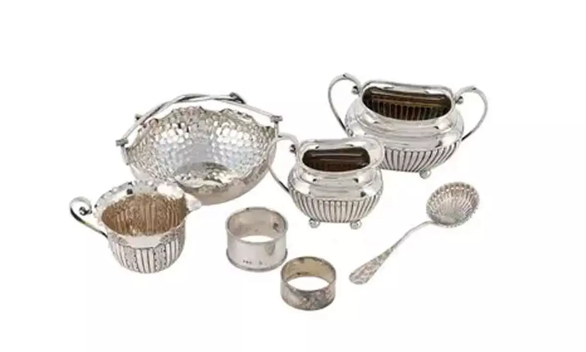 Govt For Mandatory Hallmarking Of Silver