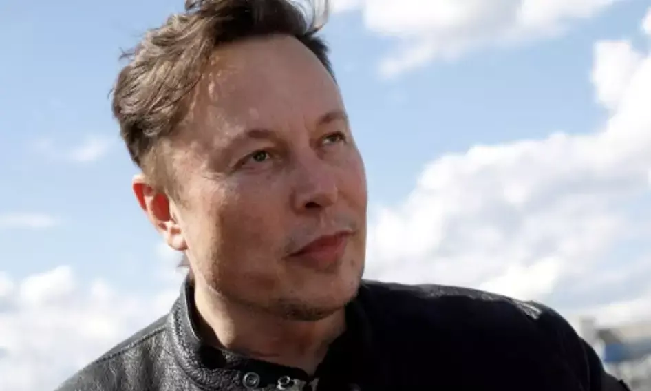 Elon Musk takes a jab at Trudeau over US-Canada merger idea