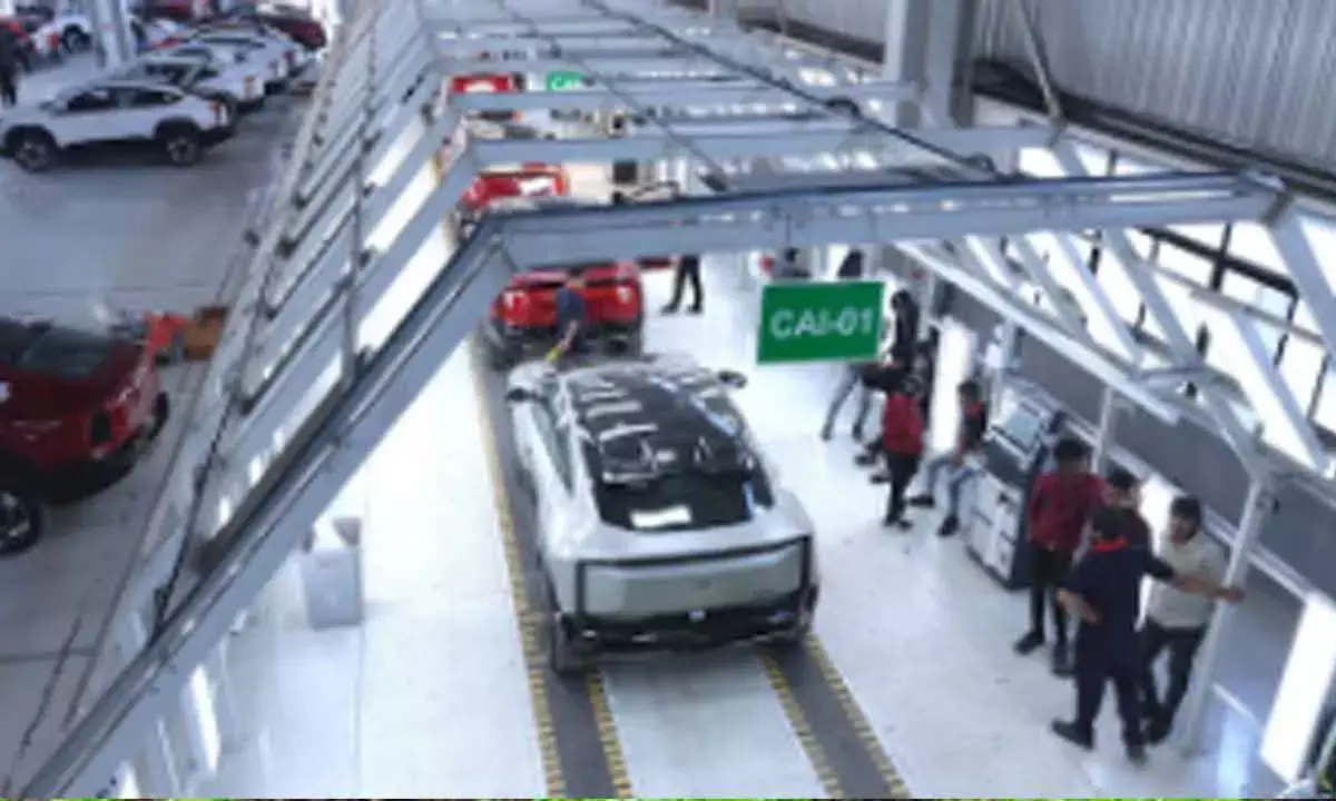 Mahindra Unveils New Mfg, Battery Assembly Facility