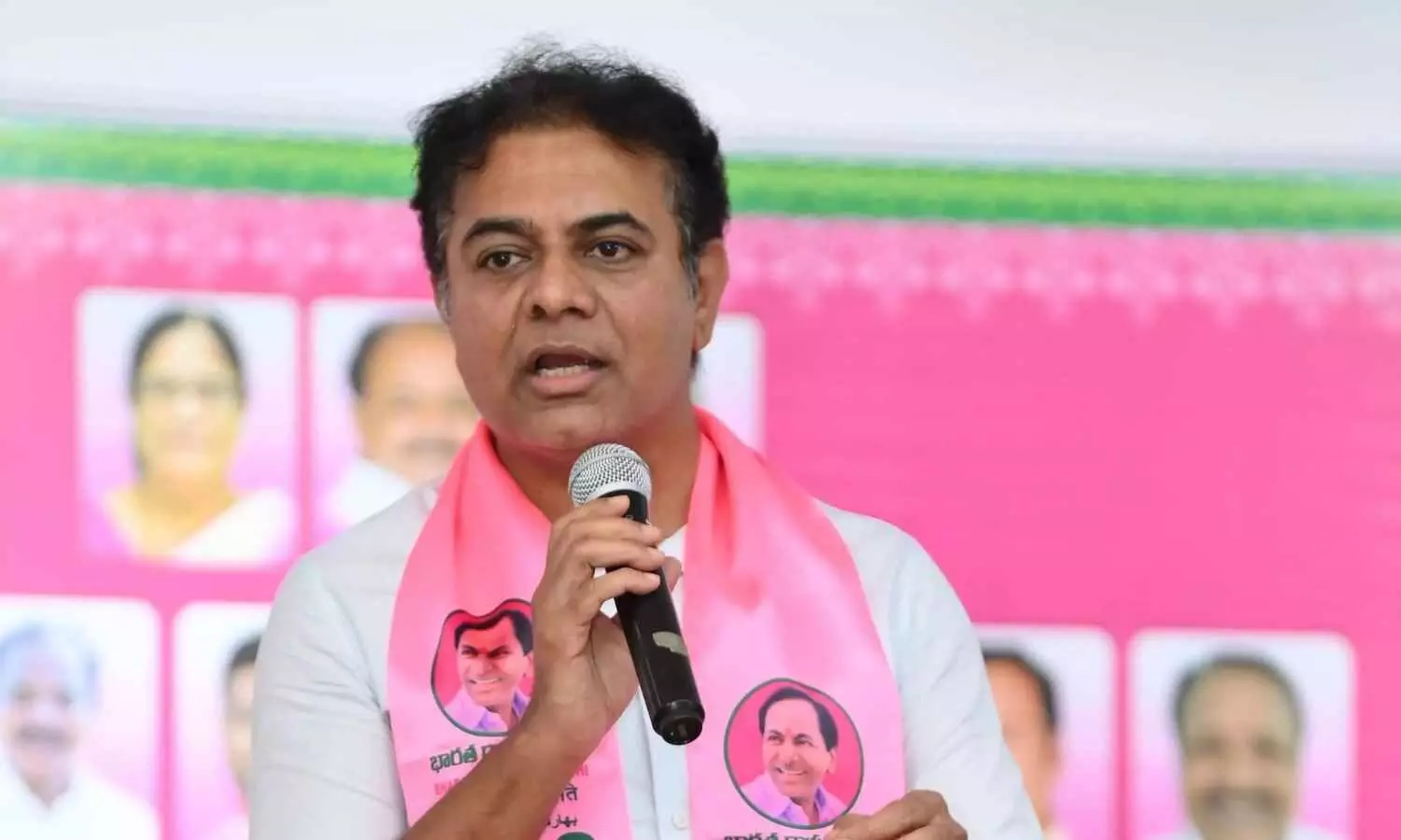 KTR interrogation: KTR attends ACB interrogation, declares that the fight against Congress frauds will not stop KTR interrogation: KTR attends ACB interrogation, declares that the fight against Congress frauds will not stop