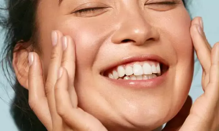 Get Clear Skin Fast: 5 Celebrity Tricks to Shine This Festive Season