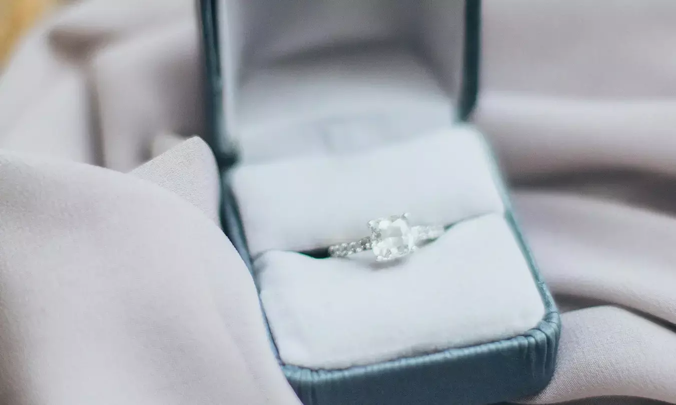 Moissanite vs Diamond: What is the Difference?
