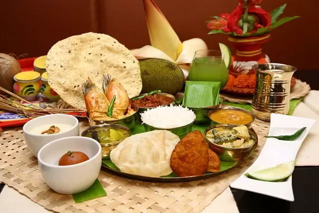 Makar Sankrati: Over 130 Dishes Cooked to Welcome the Newly-Married Couple Makar Sankrati: Over 130 Dishes Cooked to Welcome the Newly-Married Couple